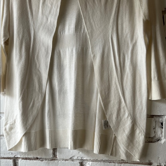 Lightweight Ivory Open-Front Cardigan 3/4 sleeve light knit - Picture 3 of 7